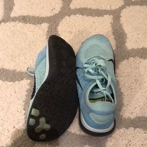 Nike fly knight shoes